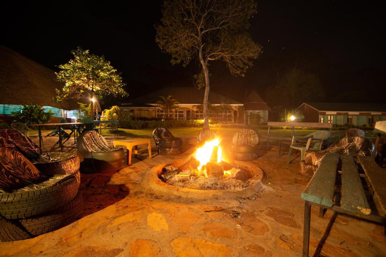 Mirembe Resort Beach Hotel Ssese Kalangala Exterior foto