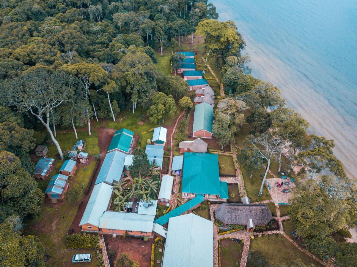 Mirembe Resort Beach Hotel Ssese Kalangala Exterior foto